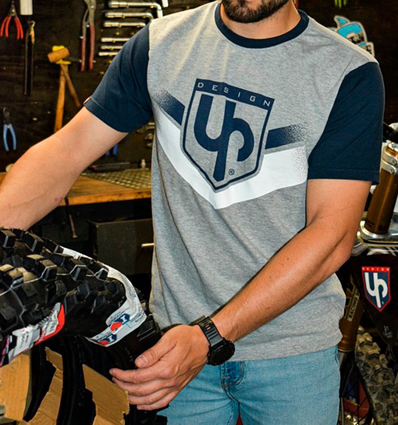 CAMISETA UP DESIGN SPEED CINZENTO TAMANHO M