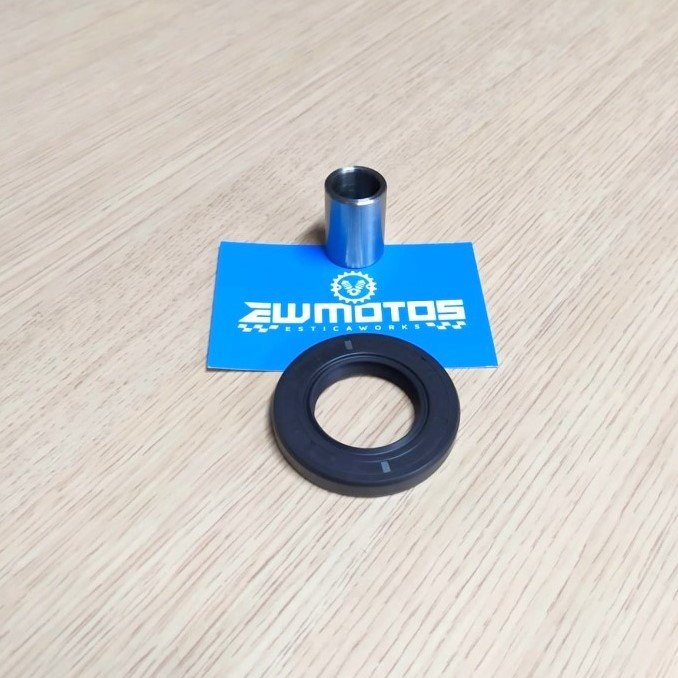 Casquilho Eliminador Sem-Fim Yamaha DTR 125 – Roda Frente – Inox