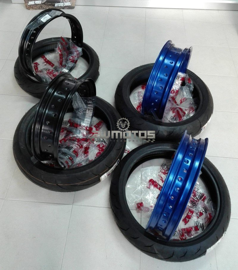 Conjunto Pneus + Aros Supermotard 3.00/3.50-17